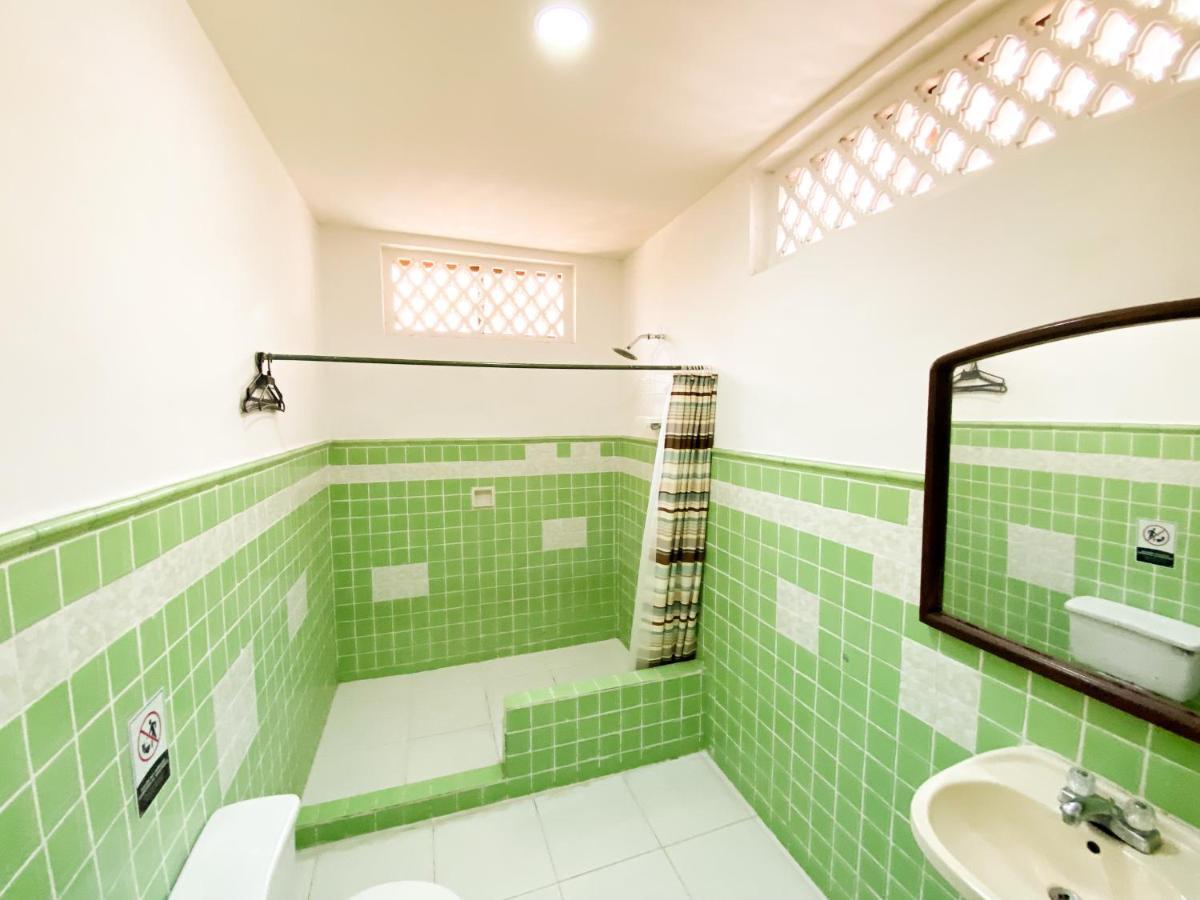 Bed and Breakfast Mansion Bahia Manga Картахена Экстерьер фото