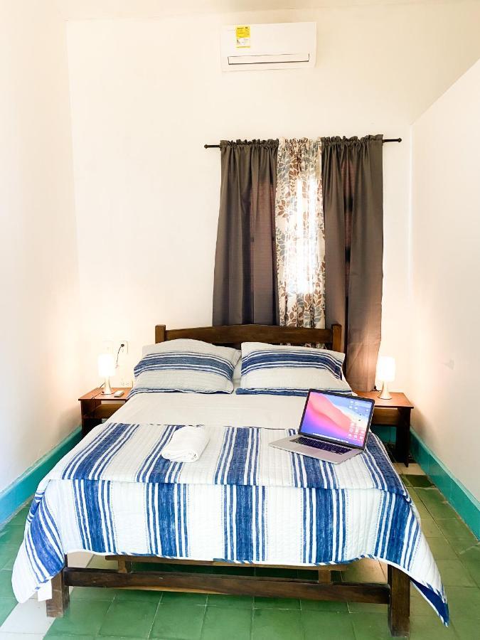 Bed and Breakfast Mansion Bahia Manga Картахена Экстерьер фото
